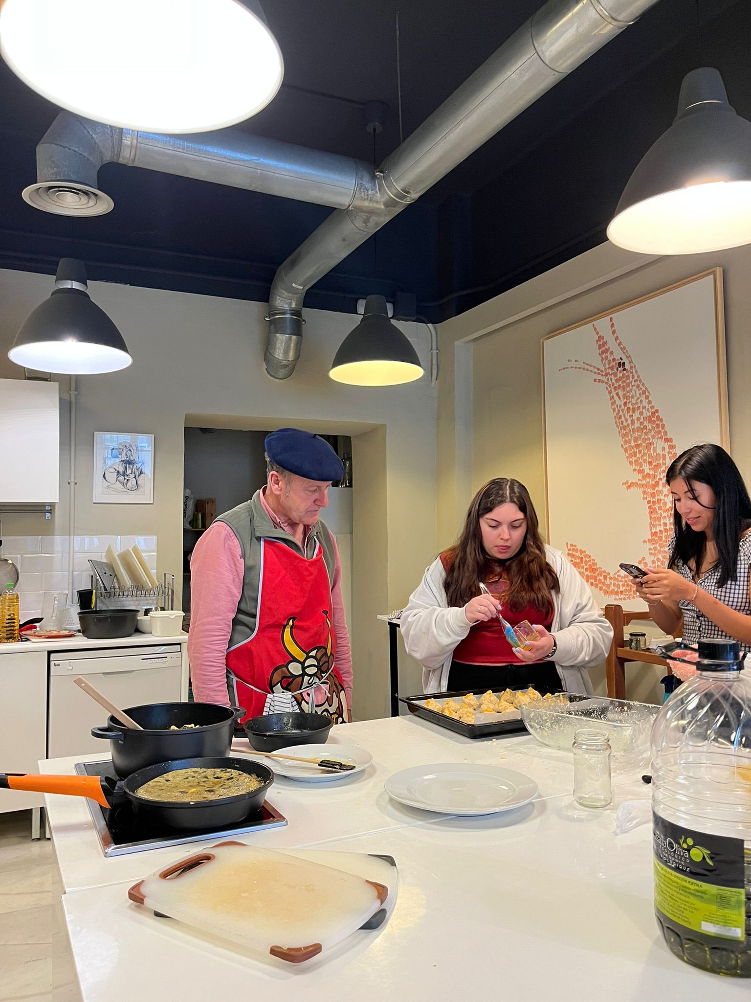 Hands-on cultural workshop in Seville