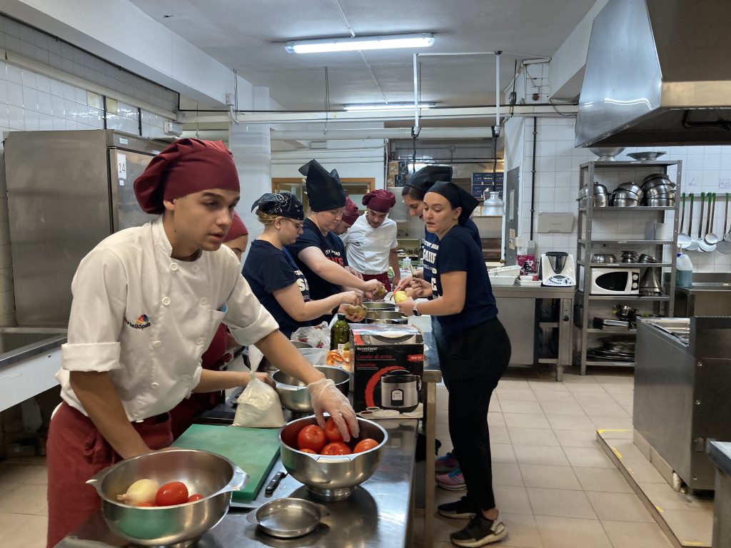 IESheliopolis work with Viterbo students