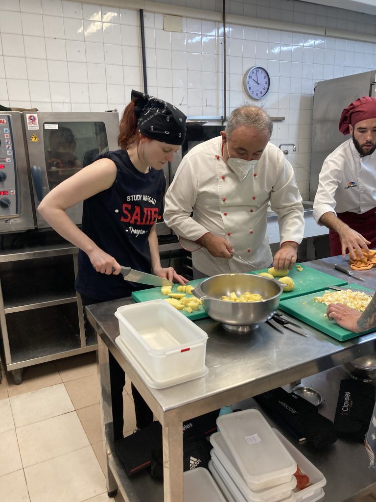 IESheliopolis work with Viterbo students