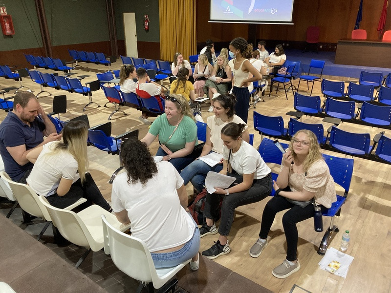 viterbo and ies students